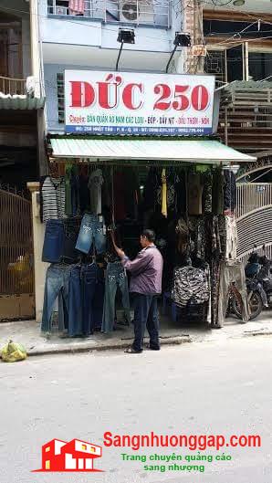 Sang nhanh shop quần áo nam các loại mặt tiền đường Nhật Tảo, quận 10.