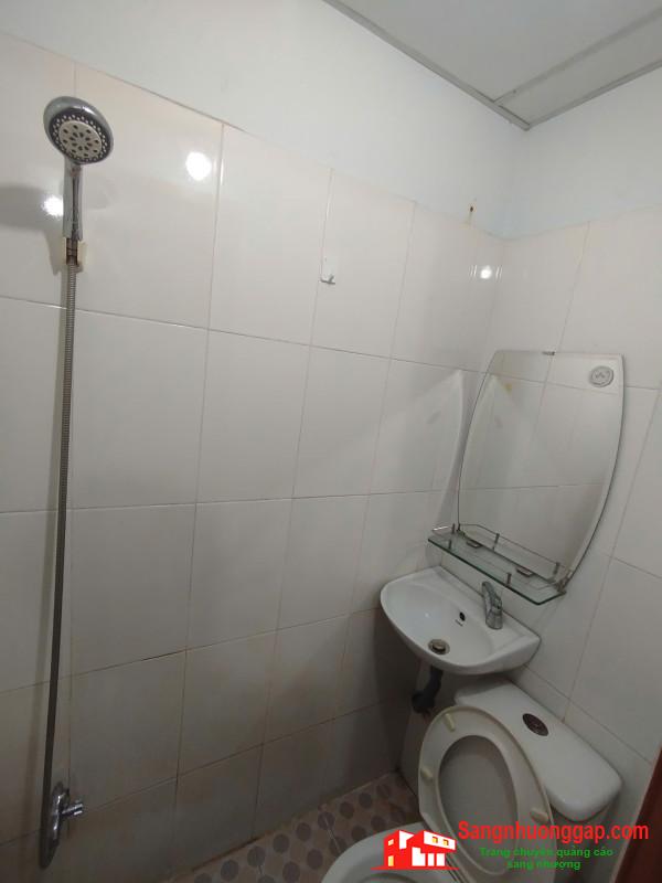 Sang nhà trọ