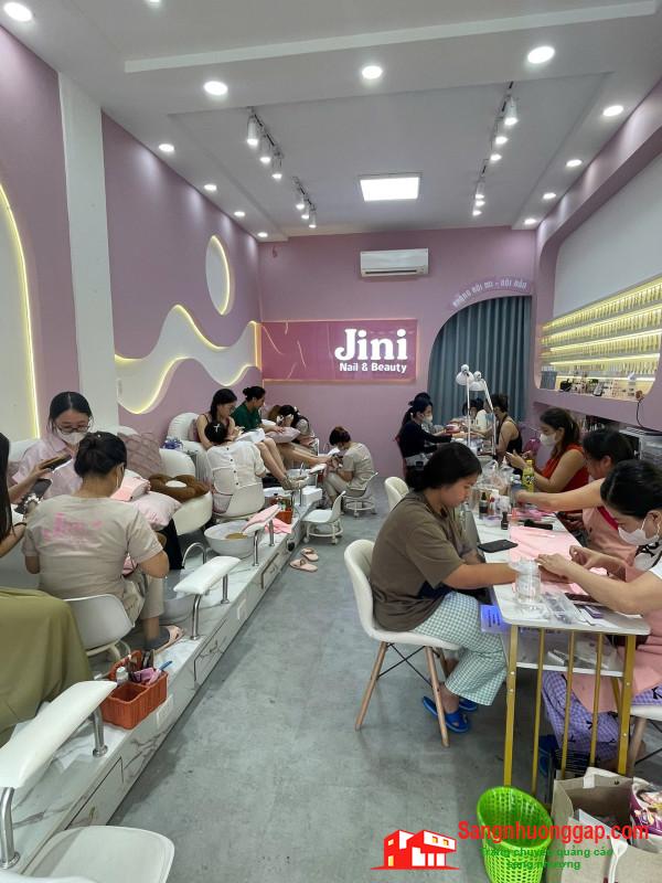 Sang nhượng spa