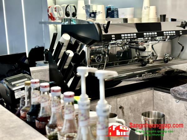 Sang quán cafe