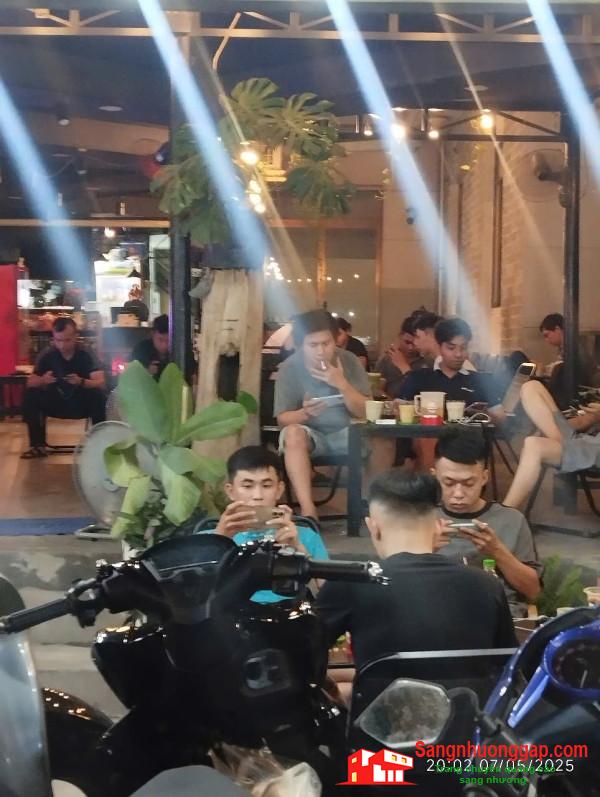 Sang quán cafe