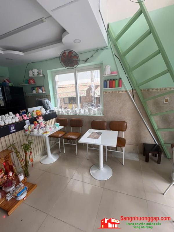 Sang quán cafe