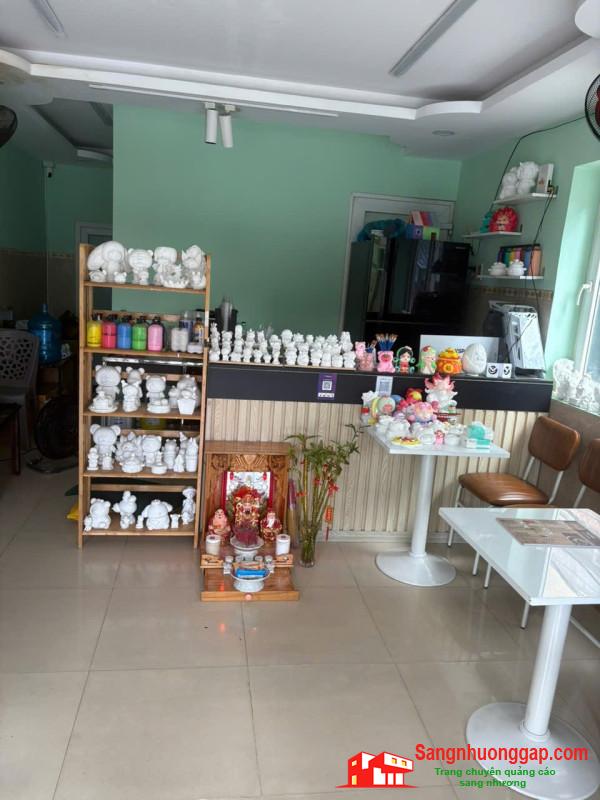 Sang quán cafe