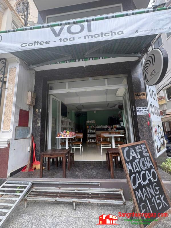 Sang quán cafe