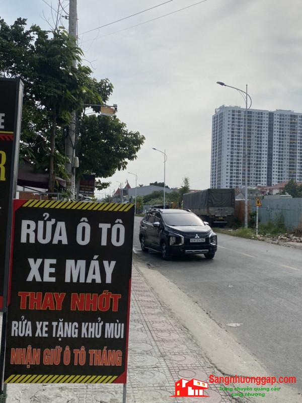 Sang tiệm rửa - sửa xe