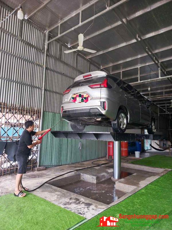 Sang tiệm rửa - sửa xe