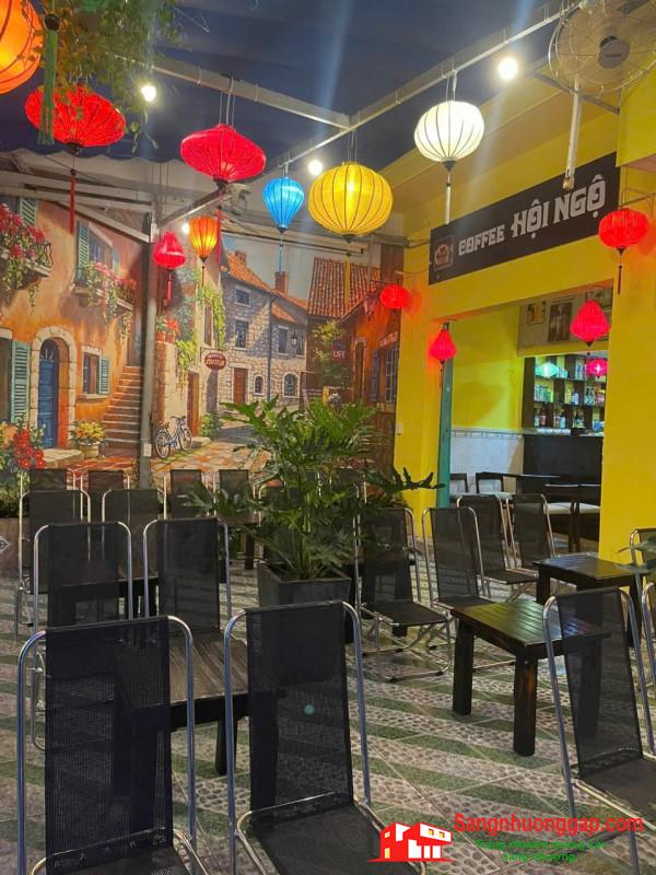 Sang quán cafe