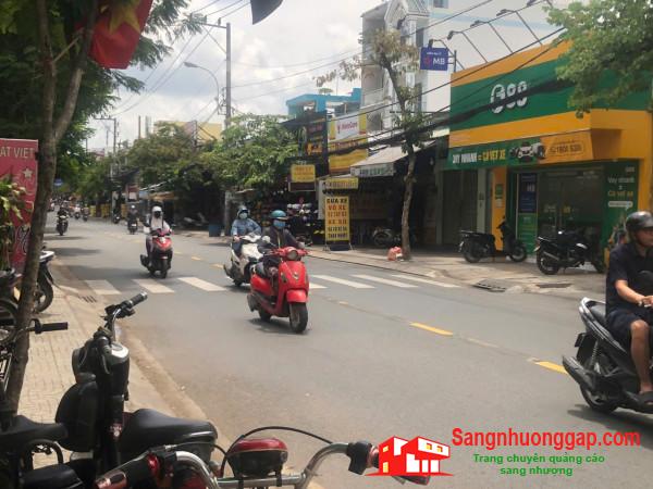 Sang tiệm rửa - sửa xe