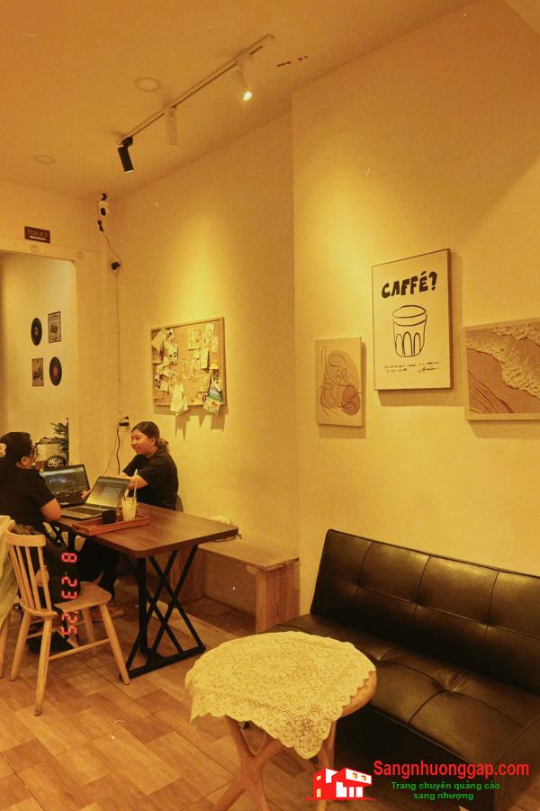 Sang quán cafe