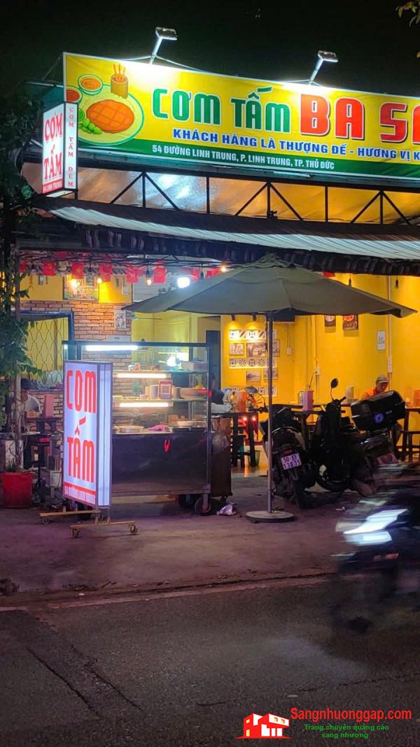 Sang quán cơm