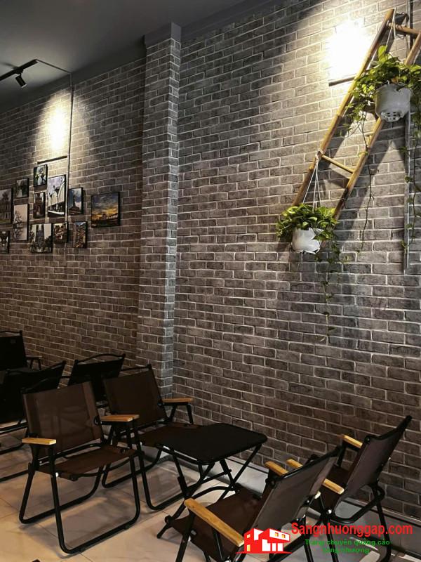 Sang quán cafe