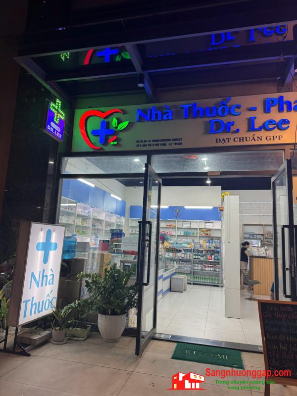 Sang Nhượng Nhà Thuốc Tây Ngay Chung Cư Saigon Riverside Complex Quận 7