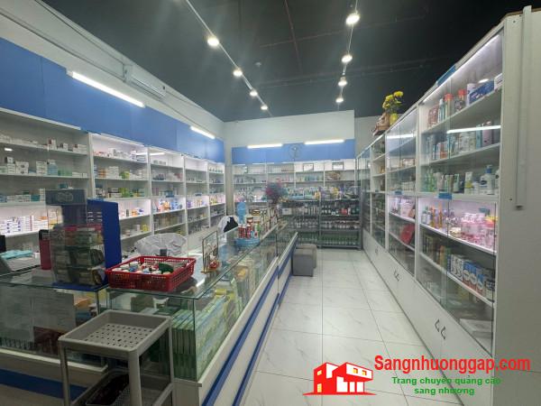 Sang nhà thuốc tây