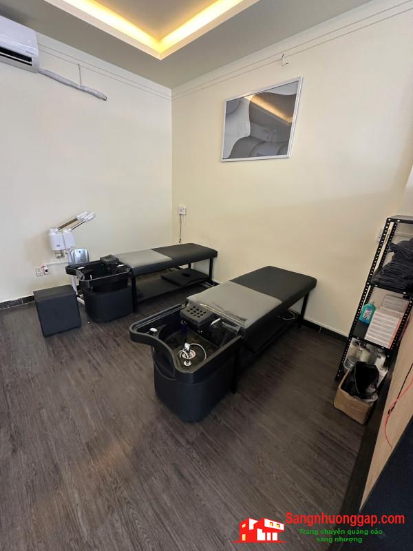 Sang tiệm tóc - nail