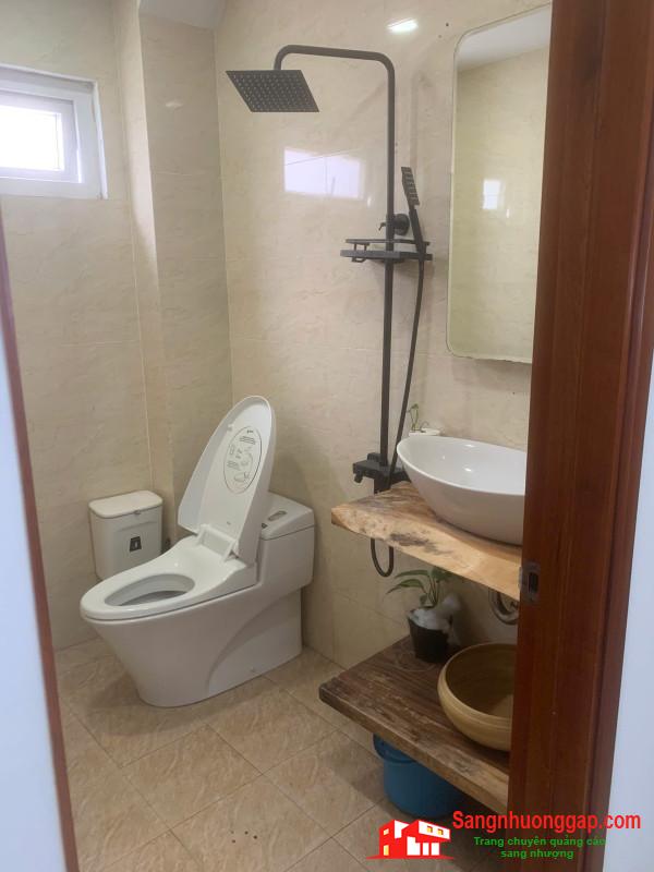 Sang tiệm tóc - nail