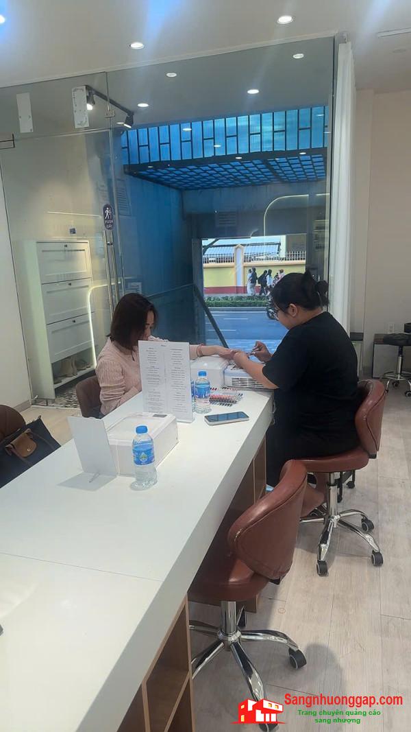 Sang tiệm tóc - nail