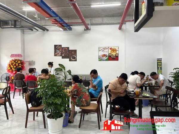 Sang quán cafe