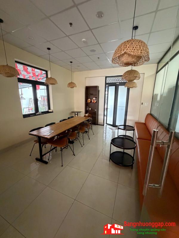 Sang quán cafe