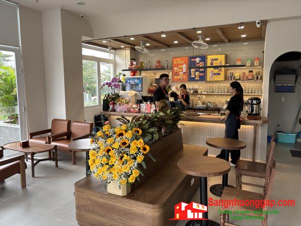 Sang quán cafe