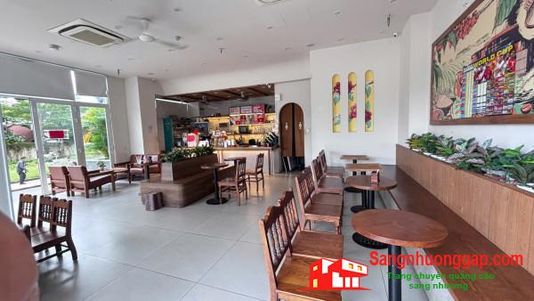 Sang quán cafe
