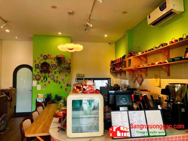 Sang quán cafe