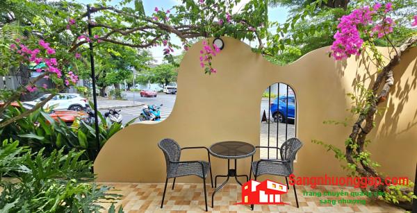 Sang quán cafe